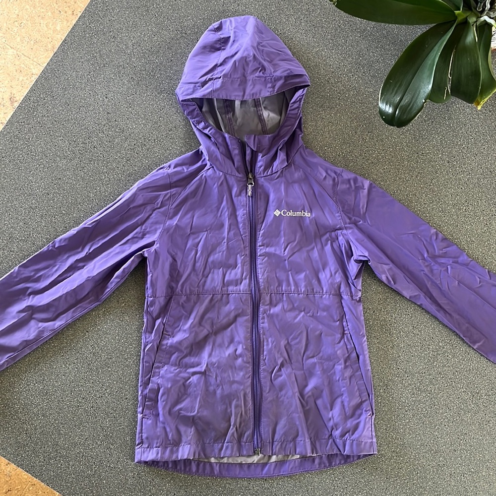 Girls size 7/8 purple Switchback II lightweight rain jacket